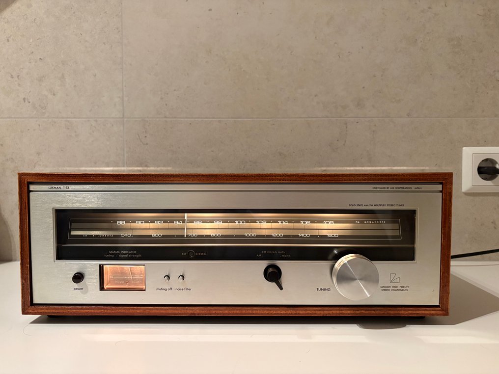 Luxman - T-33 Hangoló #1.0