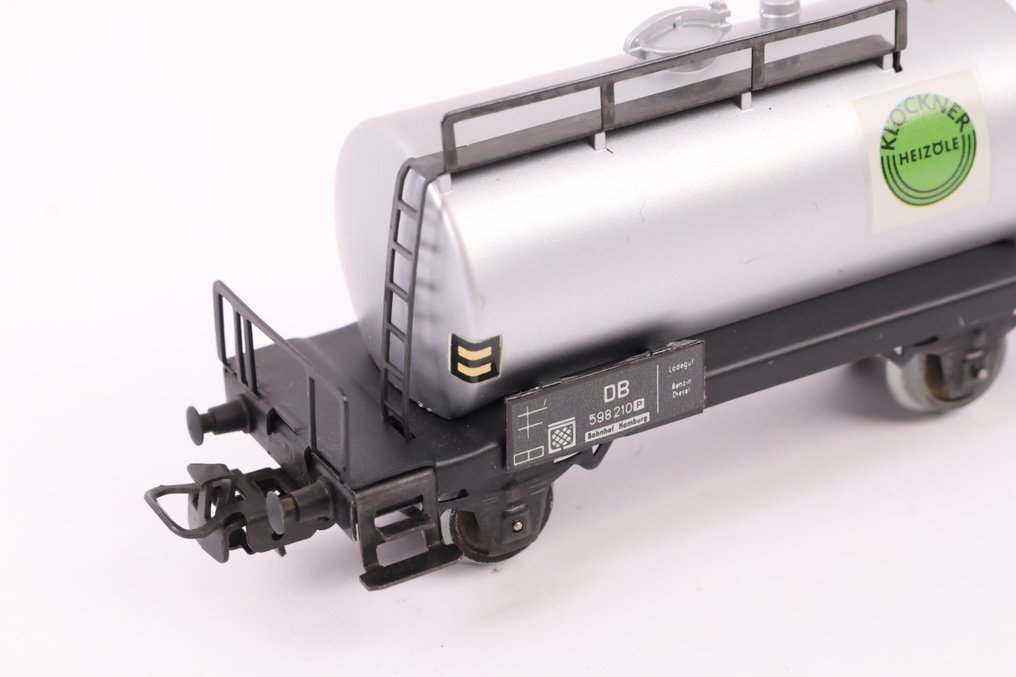 Märklin H0 - 4500 - Carrozza merci di modellini di treni (1) - Ketelwagen 'Klöckner Heizöle, logo verde' - DB #1.0