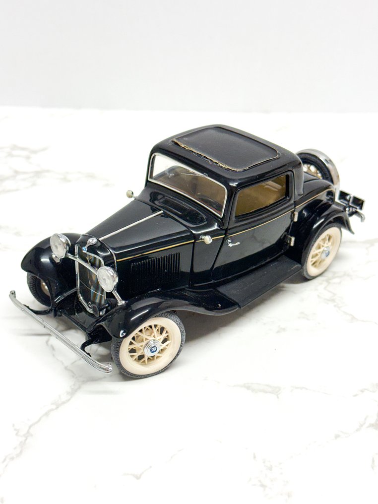 Franklin Mint 1:24 - Modellauto - 1932 Ford Deuce Coupe #1.0