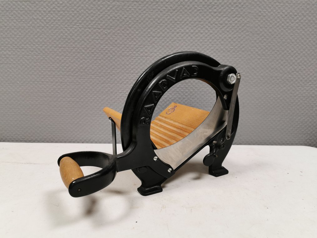 Raadvad - Ove Larsen - Brotschneidemaschine -  Model 294 - Gusseisen #1.0