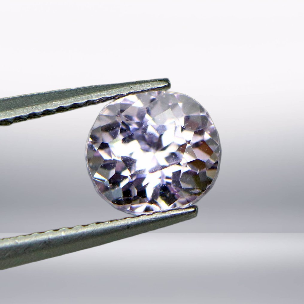 Ingen mindstepris - 1 pcs Lyserød Kunzit - 2.15 ct - International Colored Gemstone Association (ICA GemLab) - Elegant fin lyserød #2.1