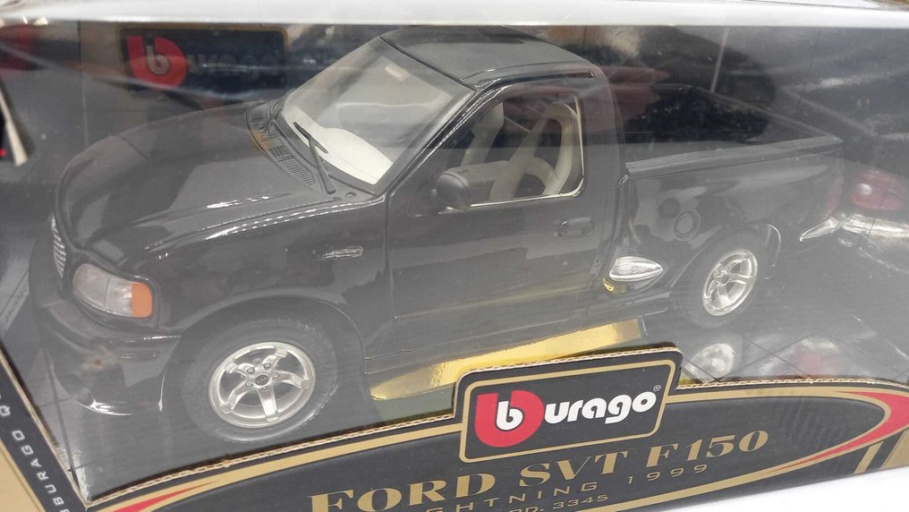 Bburago 1:18 - Model car - Ford SVT F150 Lightning 1999 - (cod.18) #1.0