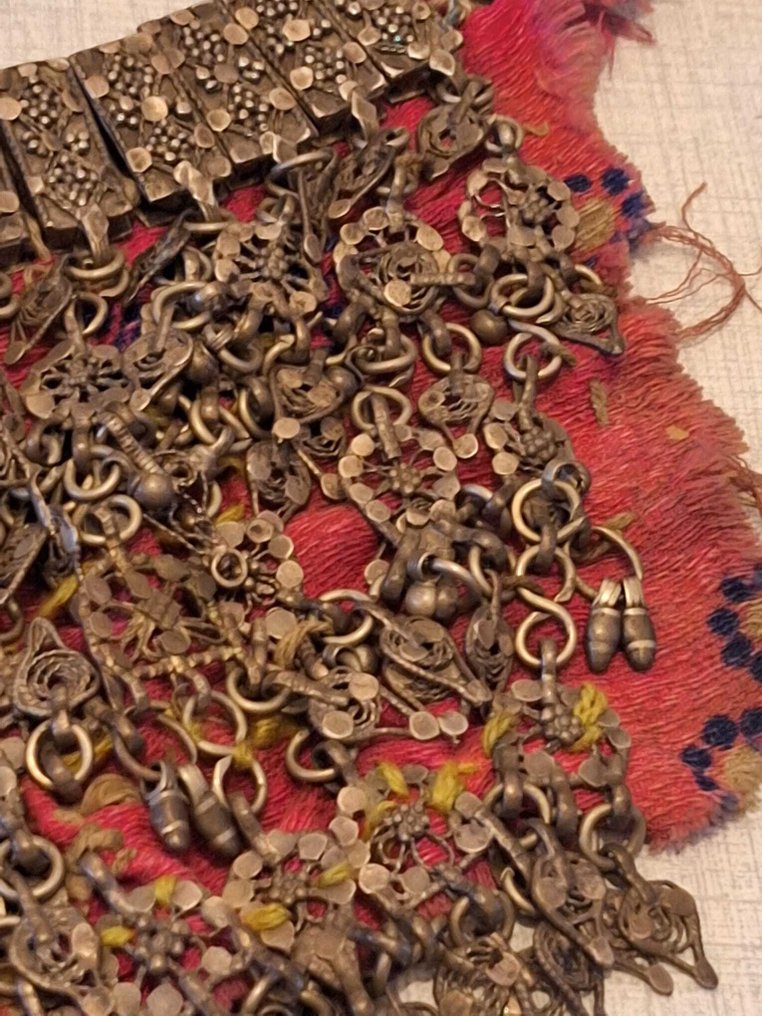 Ασημί, Υφάσματα - Κολιέ - Κολιέ Υεμένιτη Bawsani. #1.0