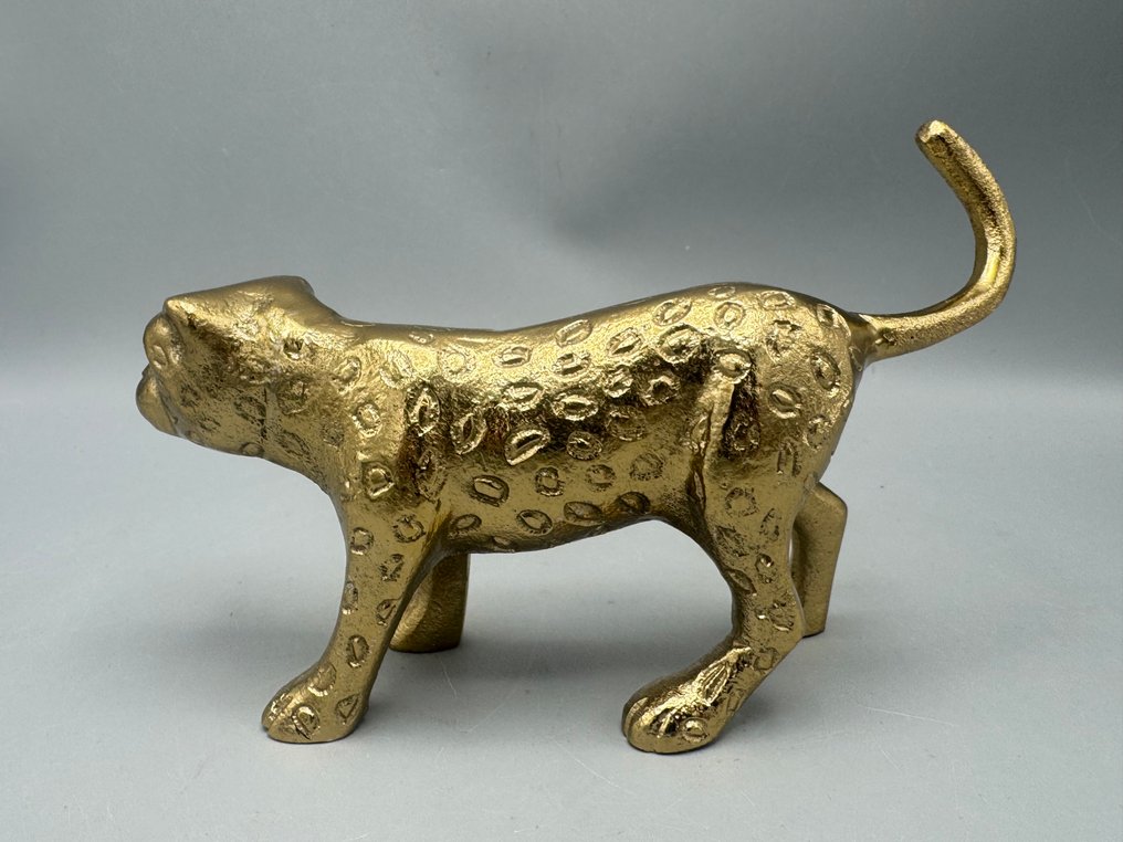 Decorative ornament - Netherlands - golden lion #2.1