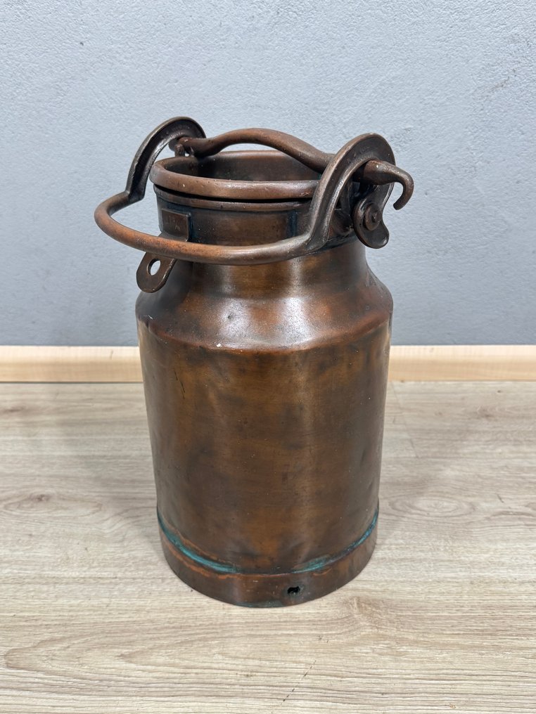 Koperen melkbus met handgeslagen fabrieksstempel  nr. 7/40 - Lattiera - Rame - Secchio di latte in rame #3.2