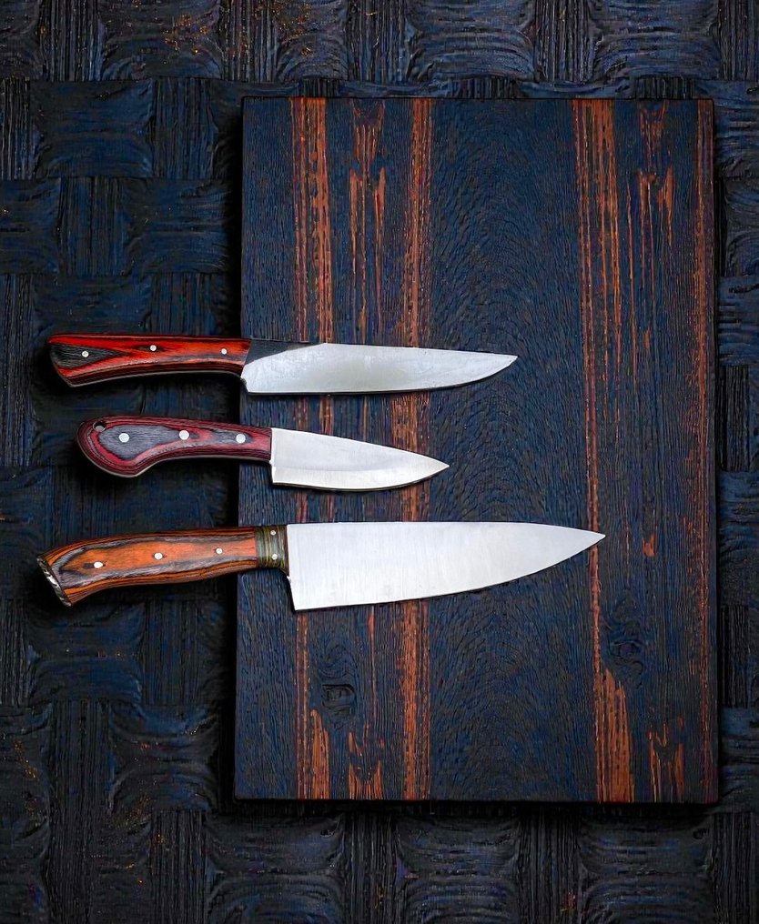 Set of THREE, Hand-Forged with Old Steel, Japanese Style Knives from Elite - Coltello da cucina - Chef's knife - Acciaio, Legno, Set squisito di 3 coltelli vintage in acciaio giapponese vecchio forgiato a mano. - Giappone #1.0