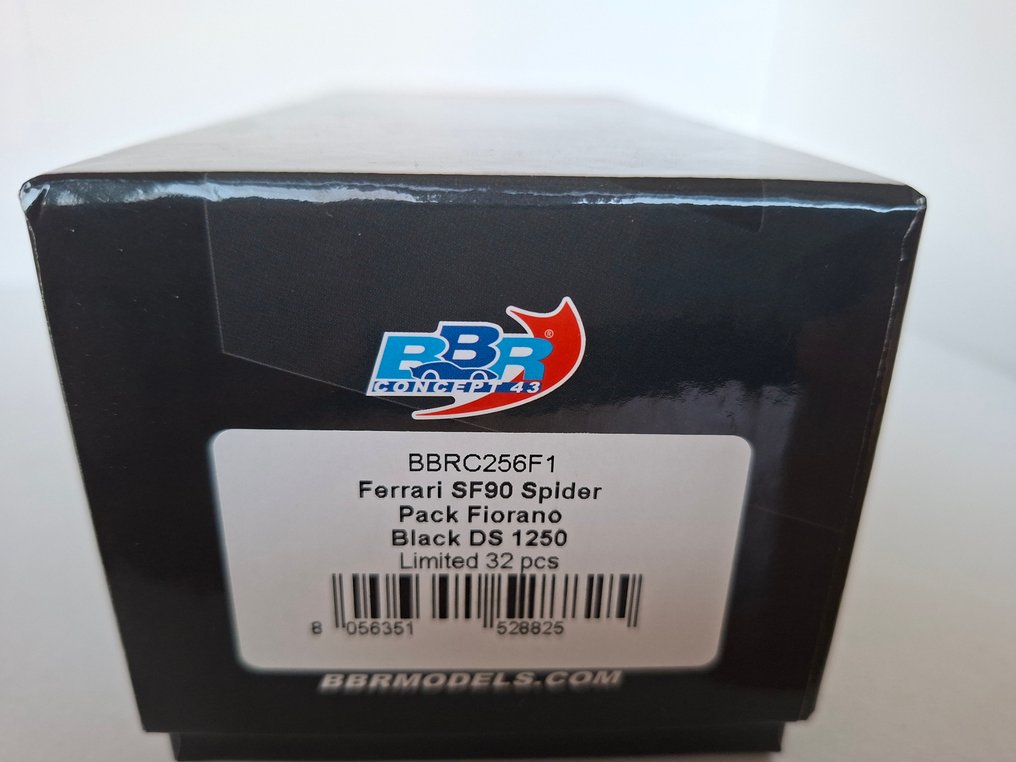 BBR 1:43 - Modelauto - Ferrari SF90 Spider - Gelimiteerde versie nummer 30 van 32 stuks in totaal. #1.0