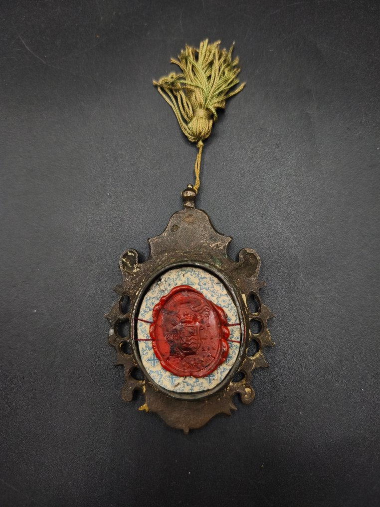  Λειψανοθήκη - Μπρούντζος - 1850-1900 - Άγιο Κάστρο του Κυρίου μας Ιησού  #3.2