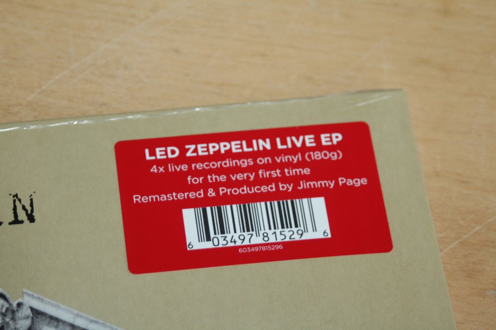 Led Zeppelin - Live EP + Live 2DVD - Άλμπουμ LP (πολλαπλά αντικείμενα) - 2025 #2.1