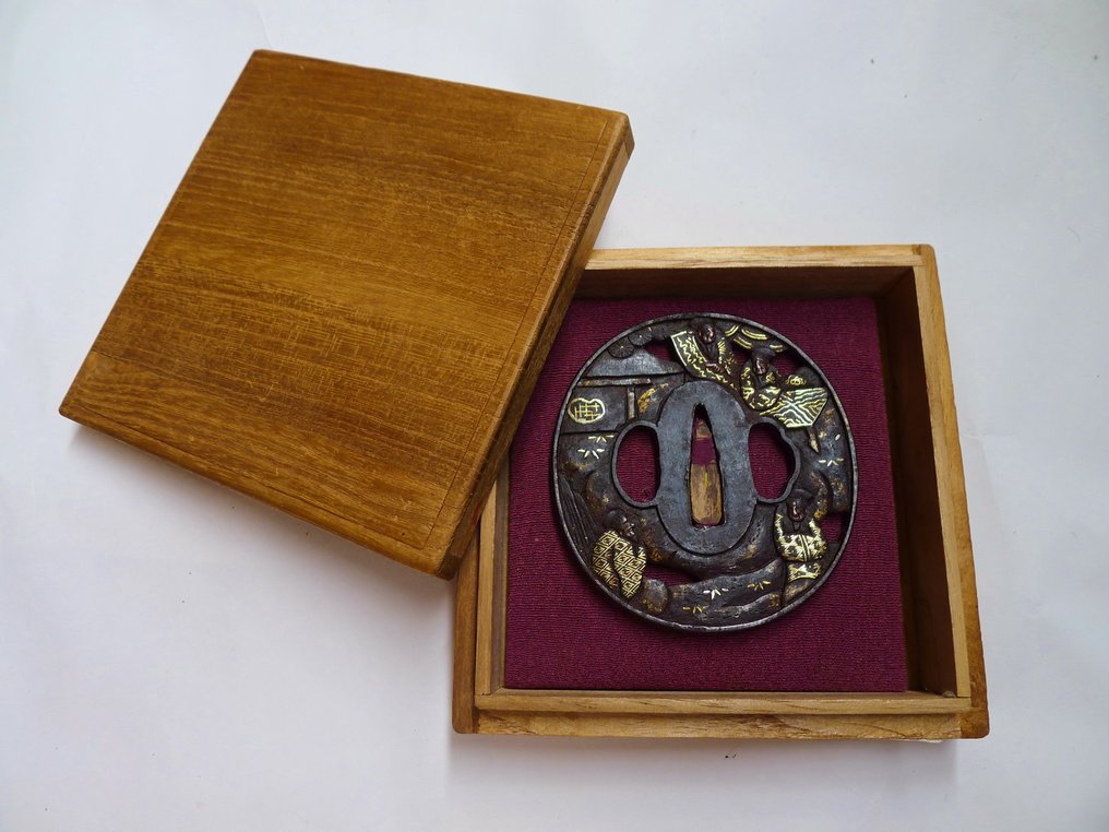 Bellissimo tsuba motif di sacerdote samurai Shoten4 con scatola. - Giappone #1.0