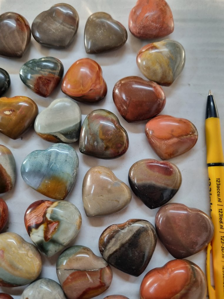 大批多彩碧玉心形，4 - 3.1 厘米 心形- 1070 g - (50) #3.2