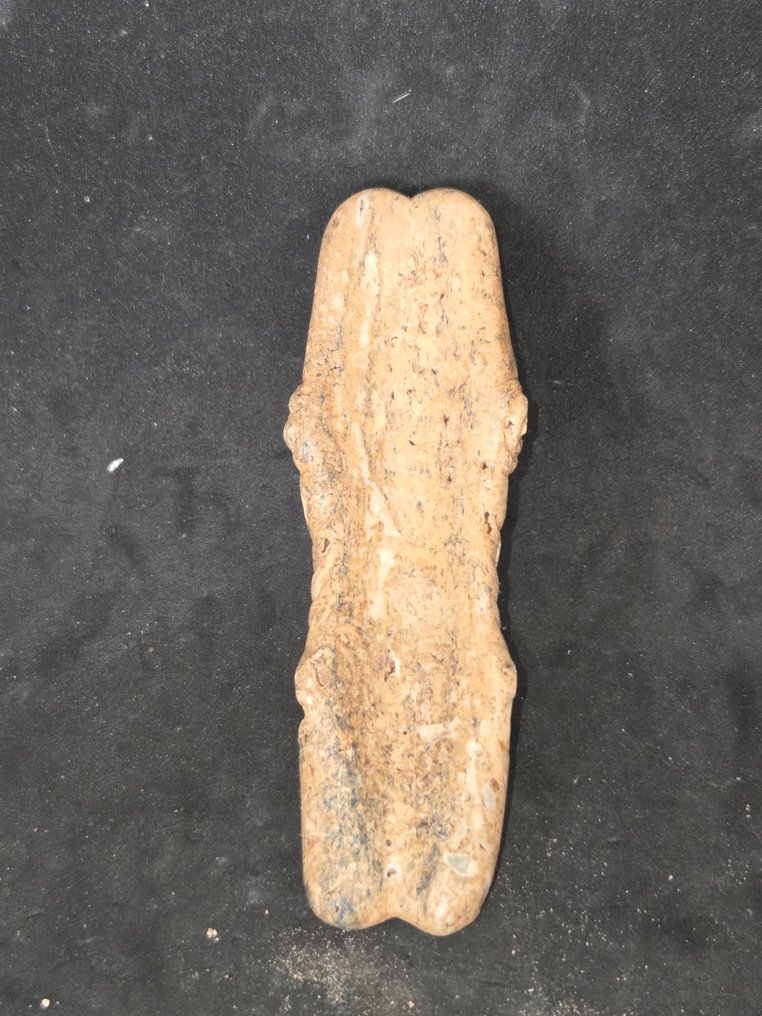 Πολιτισμός των Ταϊνό στις Μικρές και Μεγάλες Αντίλλες. πέτρα καπό με ανθρωπομορφική διακόσμηση - 0 cm #3.2