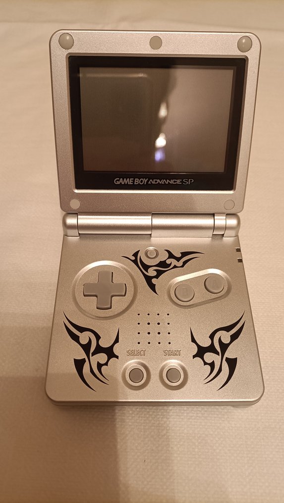 Nintendo - Gameboy Advance SP - Limited Tribal Edition - Video game console + games - In original box #2.1