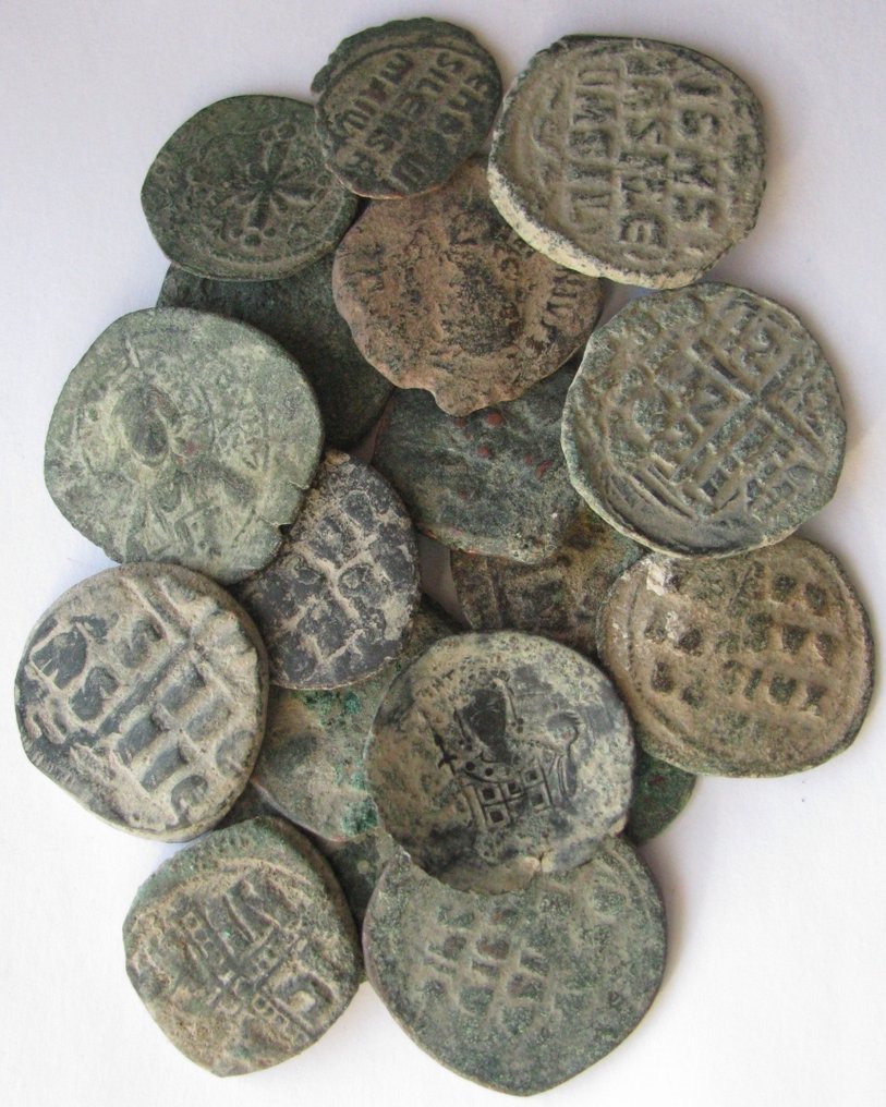 拜占庭帝国 Lot of 18 Æ coins  (没有保留价) #1.0
