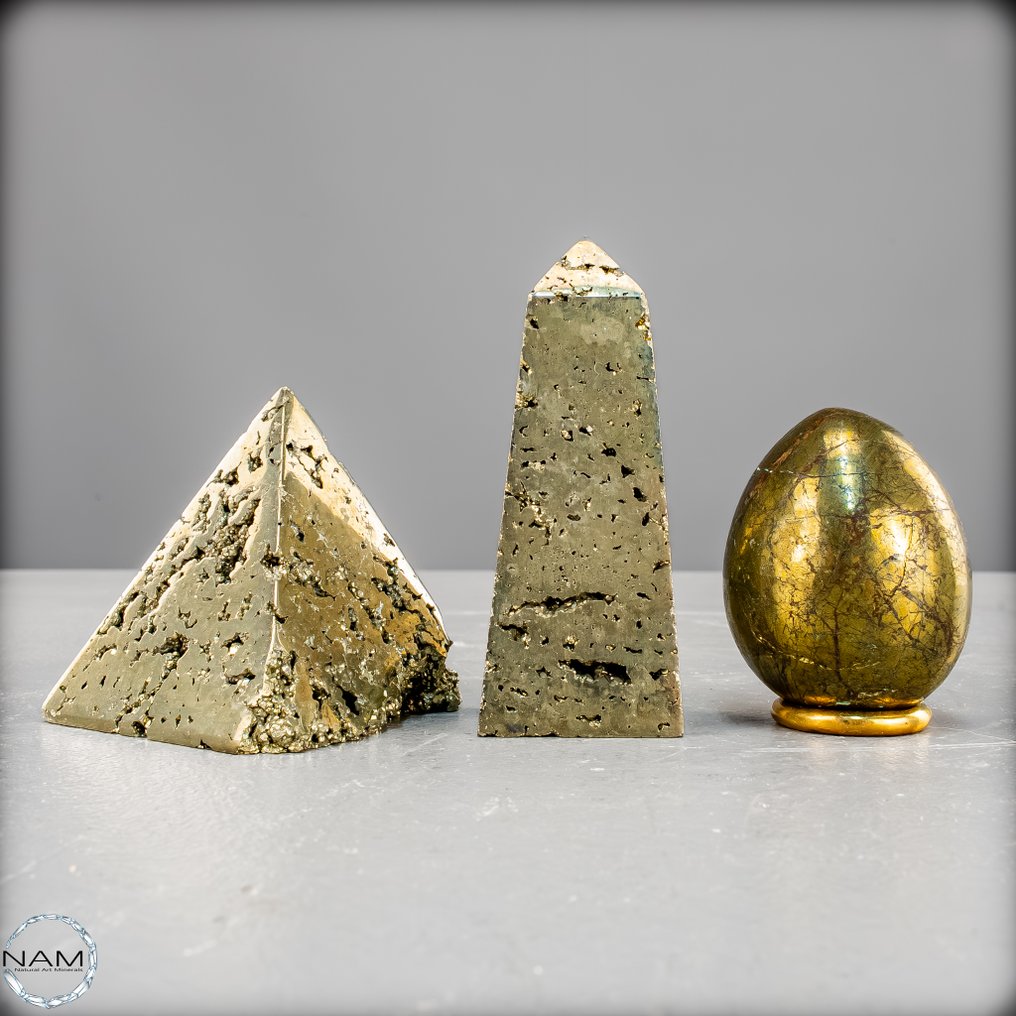 Unikt pyrit-sæt – Obelisk, pyramide og æg i kraftfuld metallisk elegance- 691.26 g - (3) #2.1