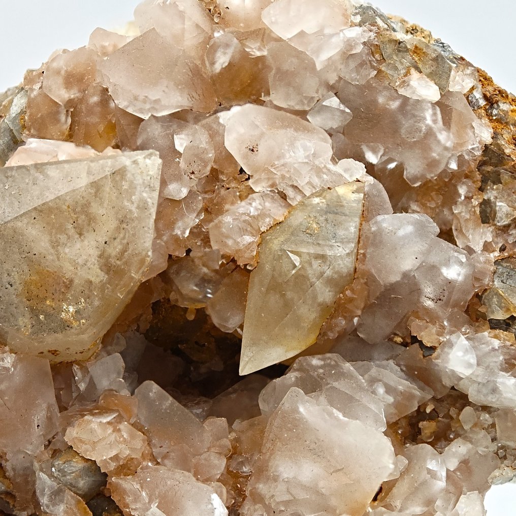 方解石 BITERMINATA 与粉色方解石，西班牙 水晶矩晶体 - 高度: 70 mm - 宽度: 69 mm- 242 g #1.0