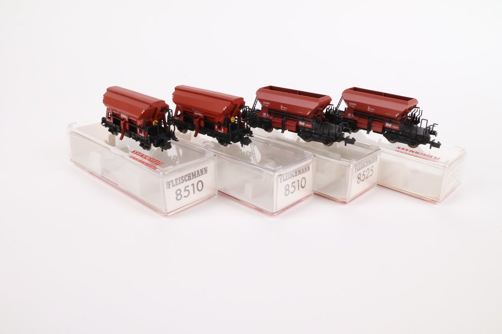 Fleischmann N - 8510, 8525 - Model train freight carriage (4) - Undercarriages with four and six axles. - DB #1.0