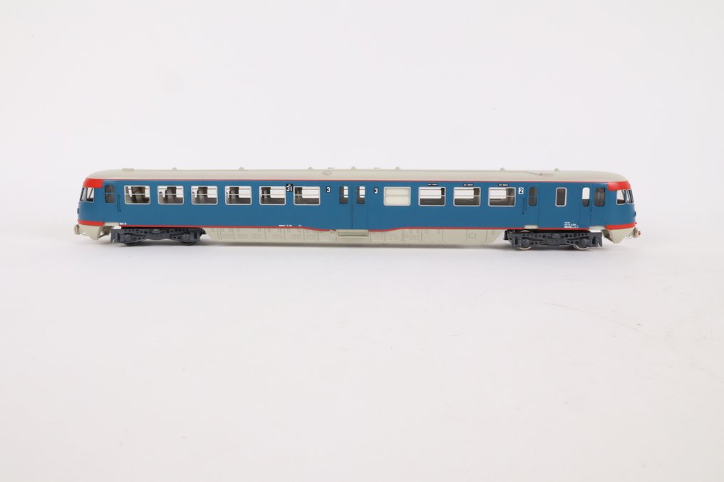 Theo Roozen, Combispoor H0 - Model train railcar (1) - DE1, number 31 - NS #2.1