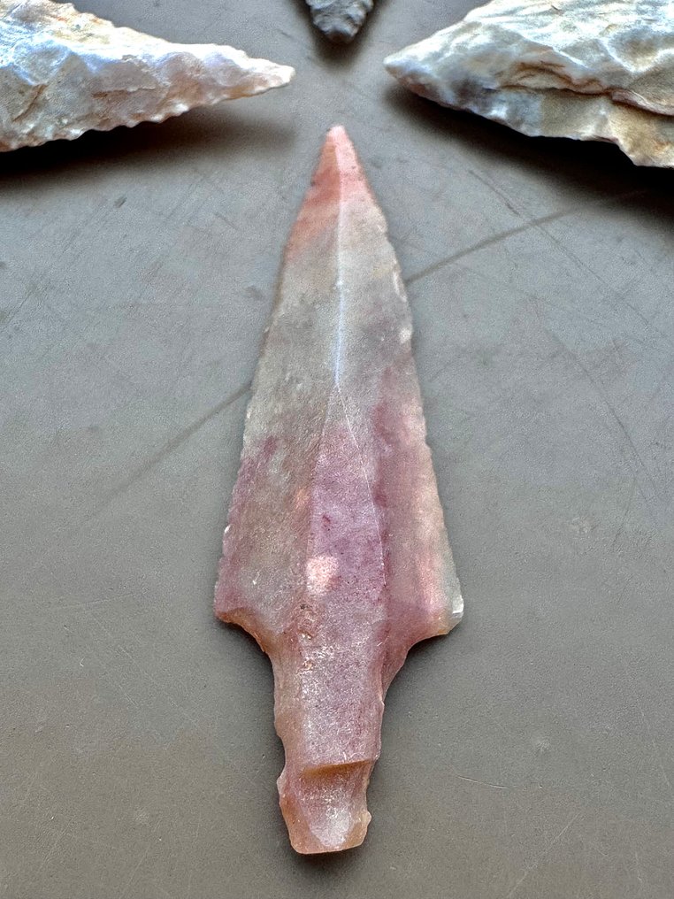 Σαχάρα Πυρόλιθος Κεφαλή βέλους - 48 mm  (χωρίς τιμή ασφαλείας) #1.0