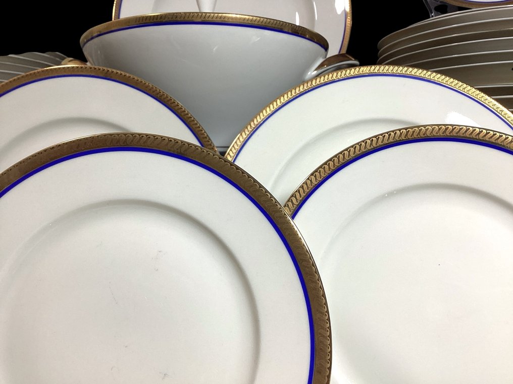 Hutschenreuther - 12 人用成套餐具 (39) - 瓷器 #1.0