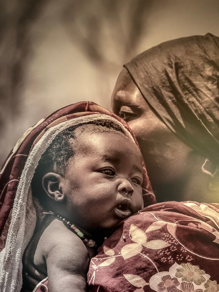 Annegré Bosman - Mother and Child I Refugee Camp South Sudan Batil #1.0