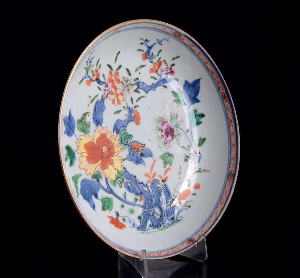 Rare Chinese verte-imari gilt 'Peony' bowl - NO RESERVE - Porcelain - China - Qing dynasty (大清), Yongzheng period (1722-1735, 雍正), early 18th c. #2.1