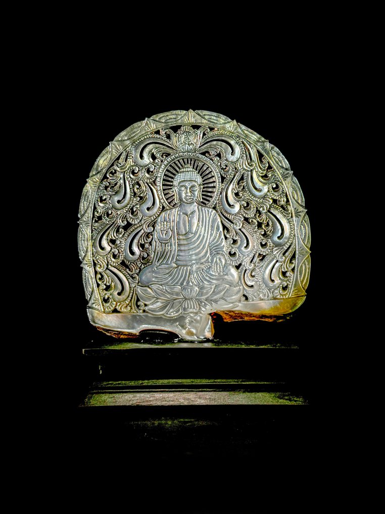 Aufwendig gravierte Perlmutt-Schale - Buddha-Schnitzerei - Seemuschel - Pinctada Maxima (Ohne mindestpreis) #1.0