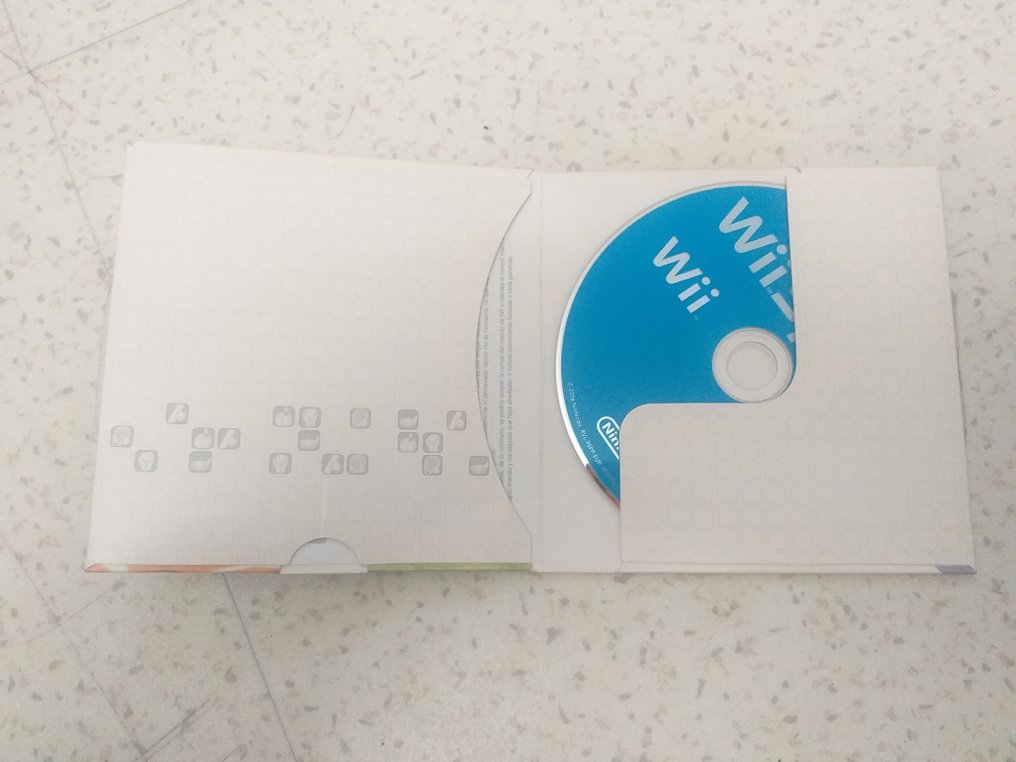 Nintendo - Wii - with accessories - 電玩遊戲機 + 遊戲 #3.2