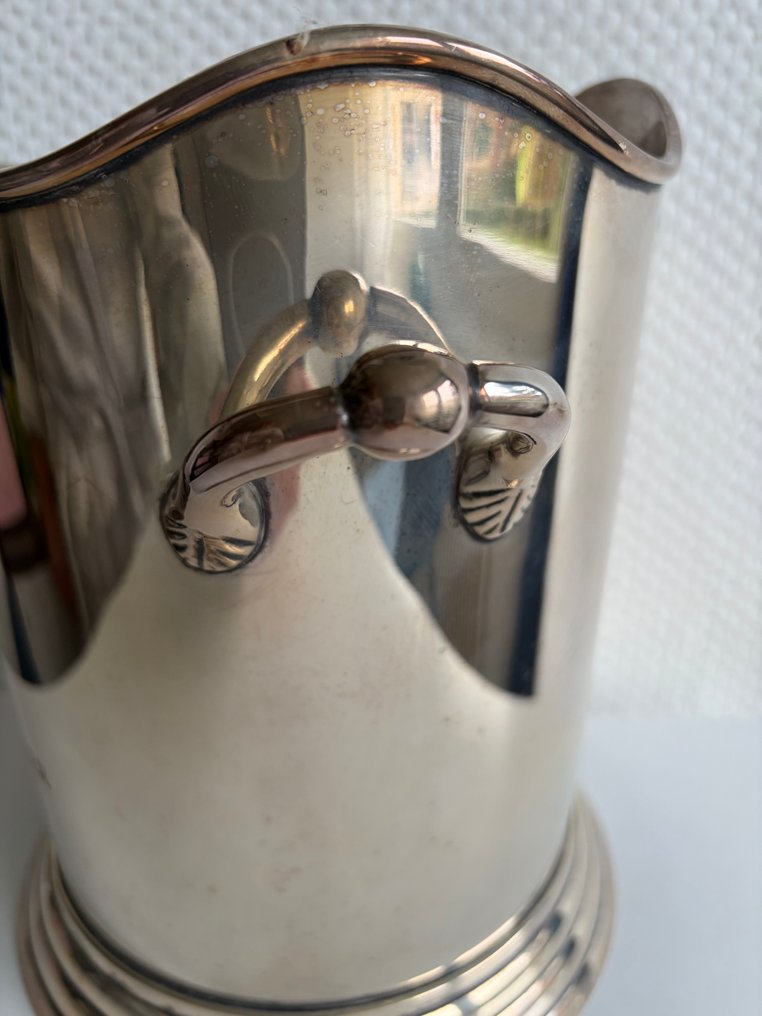 Louis Roederer - Seau à Champagne Louis Roederer de Luxe – Logo Monogramme et Base Striée – Made in India - Samppanjan jäähdytin - Metalli, Hopeoitu #1.0