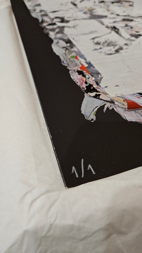 Vhils (1987) - Layers · No Reserve #2.1