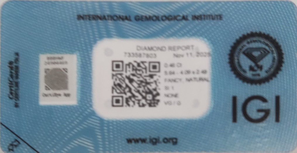 没有保留价 - 1 pcs 钻石  (天然色彩的)  - 0.46 ct - 椭圆形 - Fancy light 黄色 - SI1 微内含一级 - 国际宝石研究院（IGI） #2.1