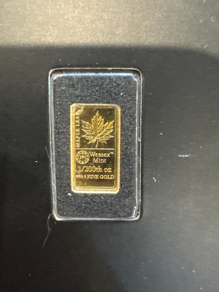 World. Maple Leaf 2 x 1/200 Oz (.999) mit CoA  (No Reserve Price) #2.1