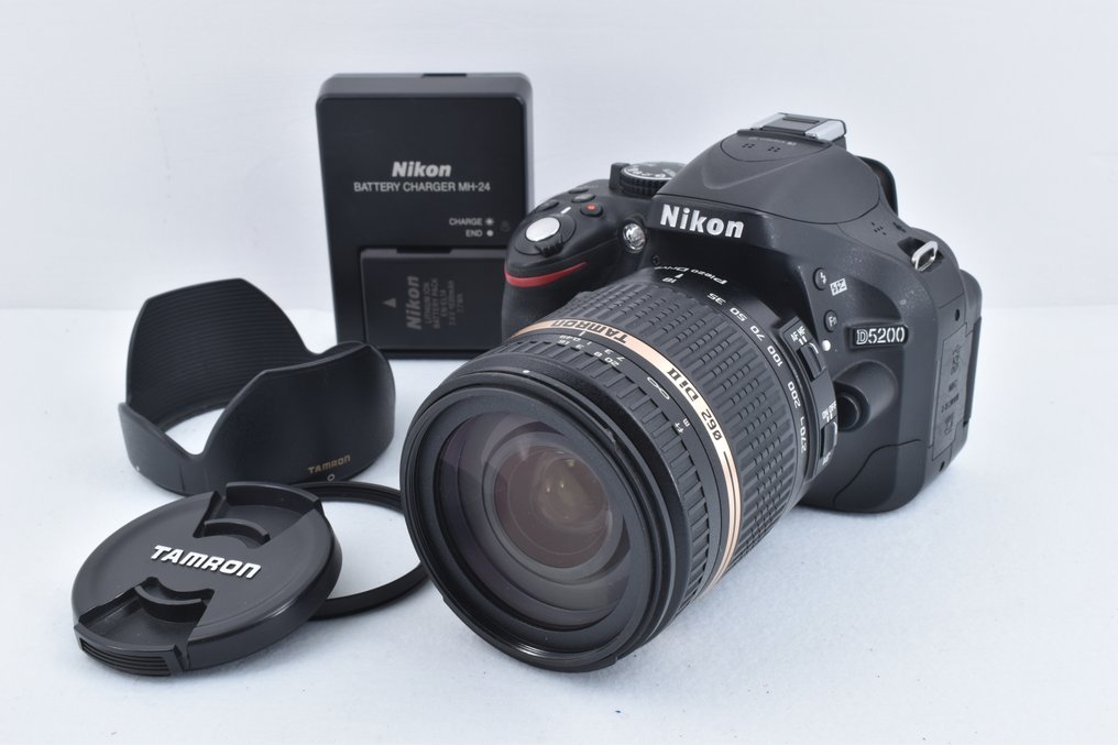 Nikon D5200 + Tamron Di II 18-270mm f/3.5-6.3 + battery charger set Analogue camera #1.0