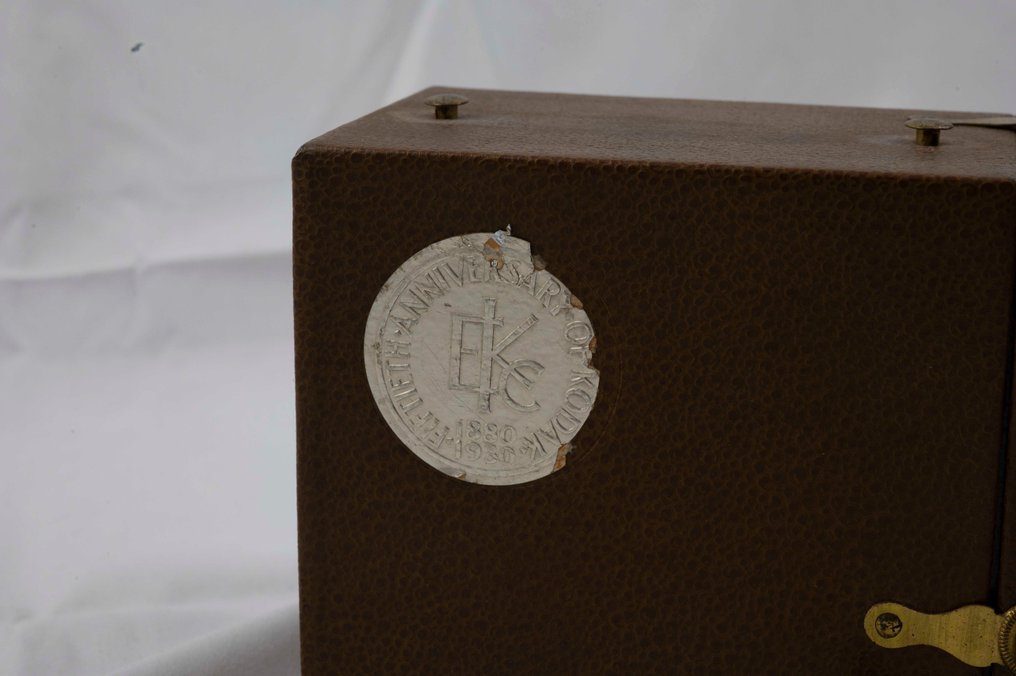 Kodak Hawk-eye N°2  modèle C 50 ème anniversaire + pins 150 ème anniversaire | 120 / medium format camera  (No reserve price) #4.3