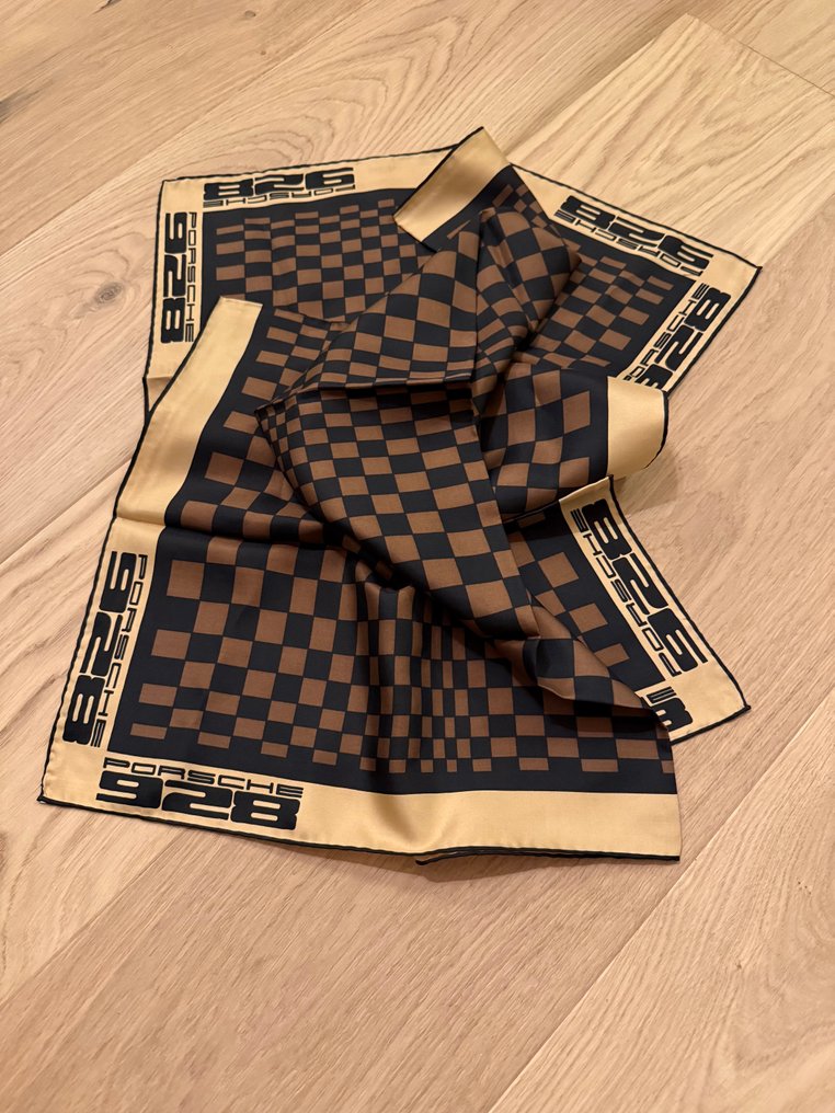 Foulard carré de soie - Porsche - 928 - 1978 #1.0