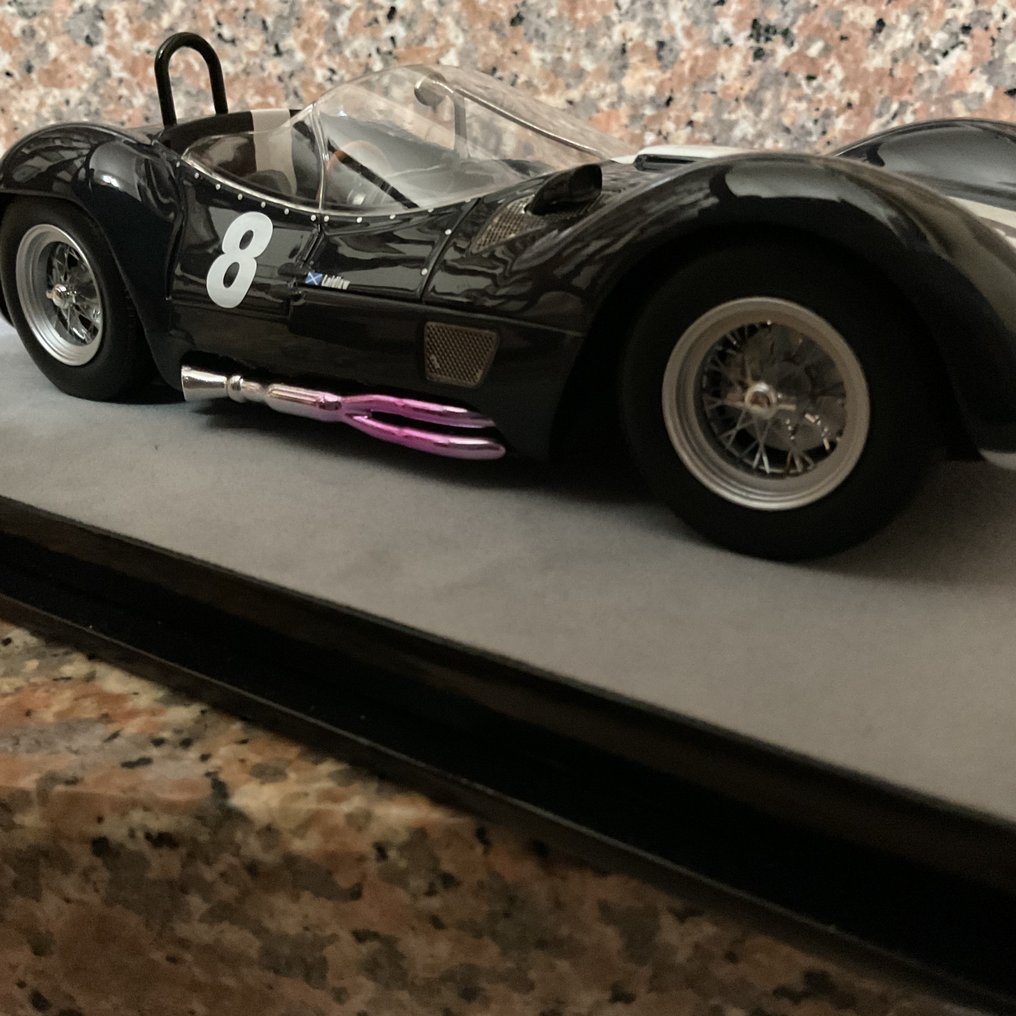 Tecnomodel 1:18 - Model race car - Maserati Birdcage Tipo 61 #4.3