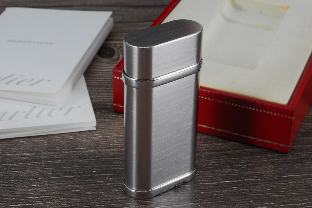 Cartier - Godron Gas Lighter - Accendino tascabile - Tonalità argento spazzolato #4.3