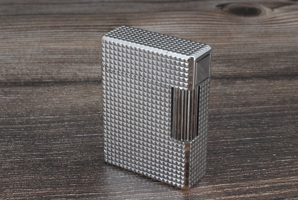 S.T. Dupont - Ligne Line 1 BR Short Gas Lighter - Accendino tascabile - Placcato argento, Schema a testa di diamante #2.1