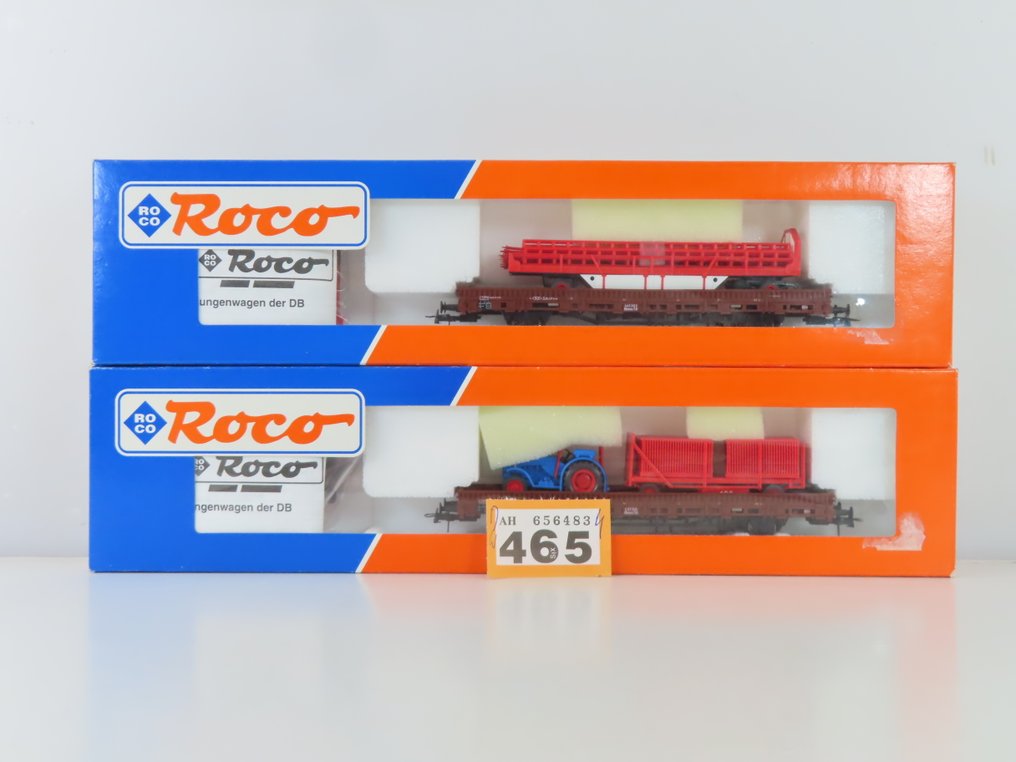 Roco H0 - 47499/47498 - Godsvagn för modelltåg (2) - 2x 2-axlade rongenwagens med last (Agrifordon). - DB #2.1