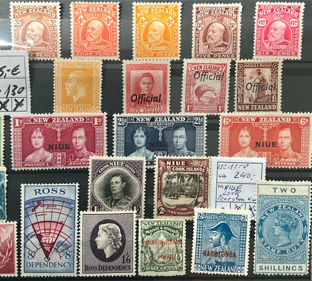 British Commonwealth 1882/1943 - New Zealand - with many better brands and a complete set of unused items. - Michel #1.0