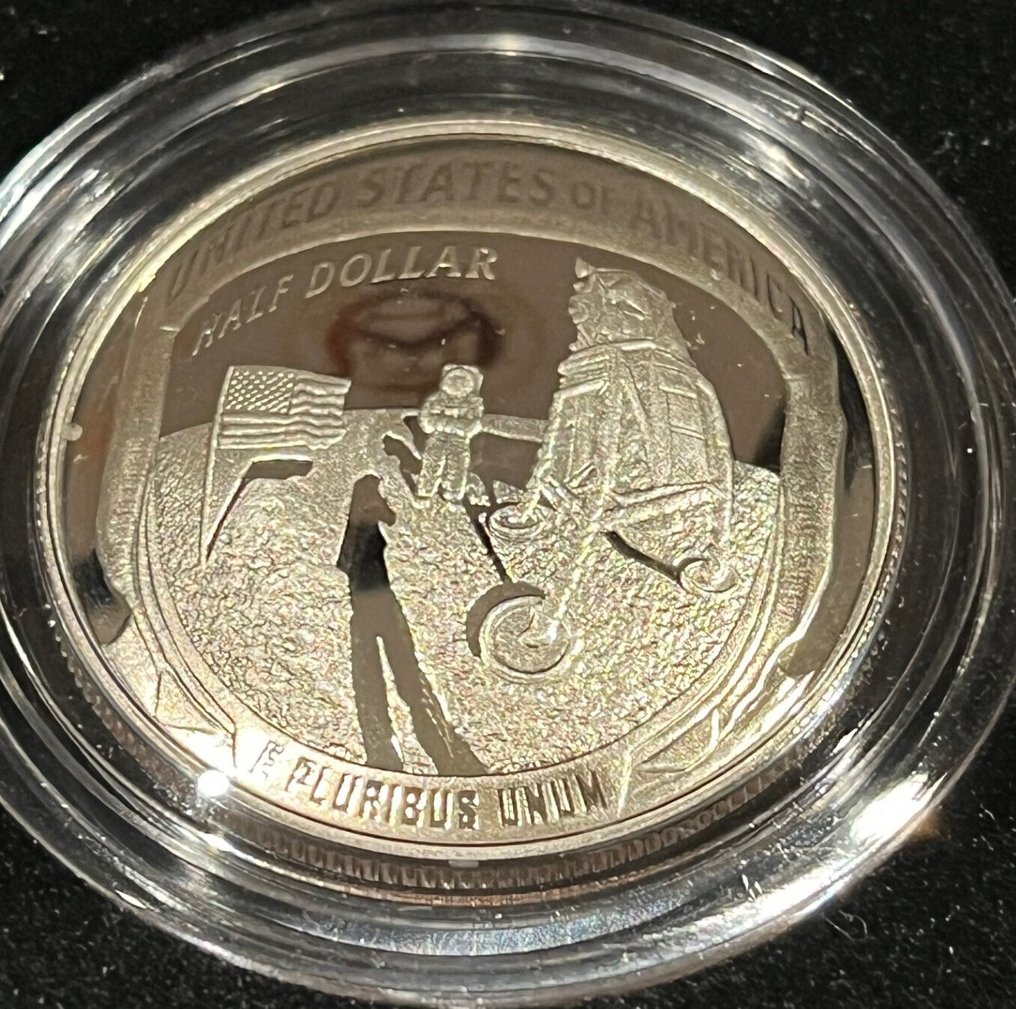 Αυστραλία. 5 Dollars/Half Dollar 2019 Proofset Apollo 11 Moonlanding  (χωρίς τιμή ασφαλείας) #3.2