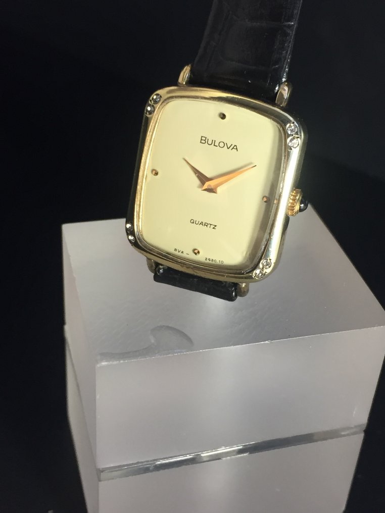 Bulova - De Luxe Diamonds Bisel New Old Stock - Nincs minimálár - . - Női - 1990-1999 #1.0