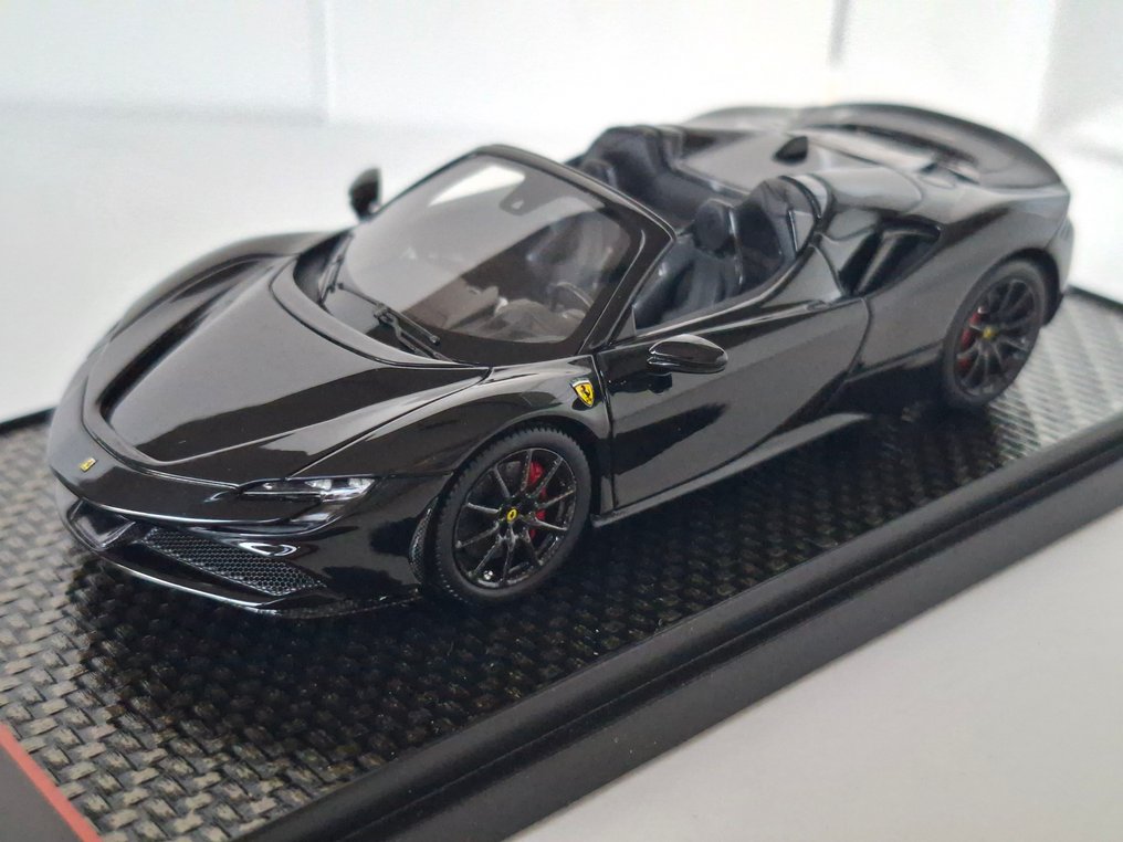 BBR 1:43 - Modelauto - Ferrari SF90 Spider - Gelimiteerde versie nummer 30 van 32 stuks in totaal. #1.0