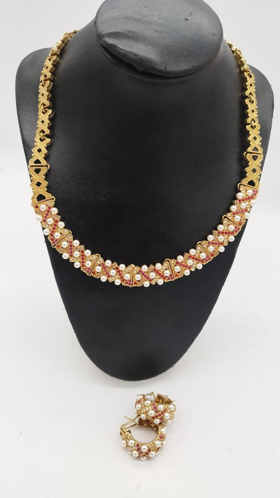 Collezione a tema - Collana e orecchini ESSENZA D AMORE con più di 300 cristalli di SWAROVSKI #4.3