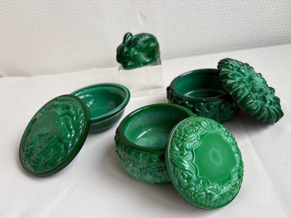 珠寶箱 (4) - 孔雀石, 玻璃 - 三个漂亮的盒子 + 兔子 #2.1