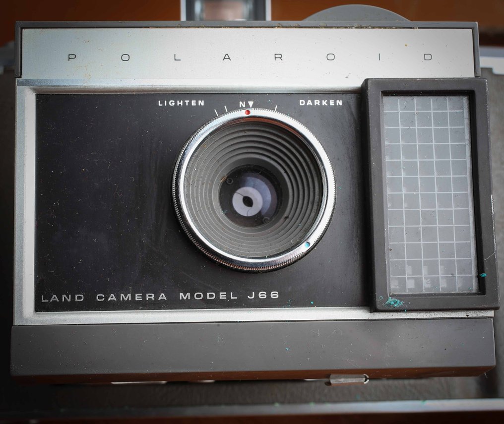 Polaroid Land Camera Model J66  avec une sacoche Instant camera #1.0