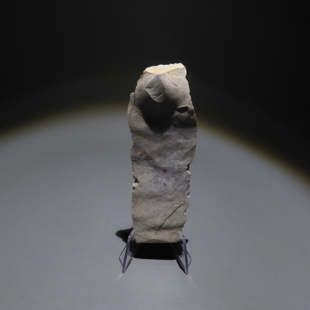 Neolithic Flint Tool. Spiennes, 4500-3500 BC. 10 cm height. Spanish Import License. (No Reserve Price) #3.2