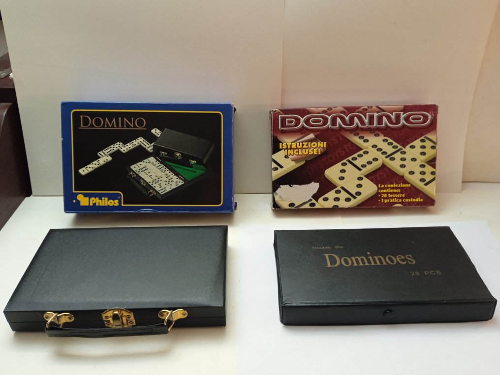 Jogo de tabuleiro - Domino - Plástico #1.0