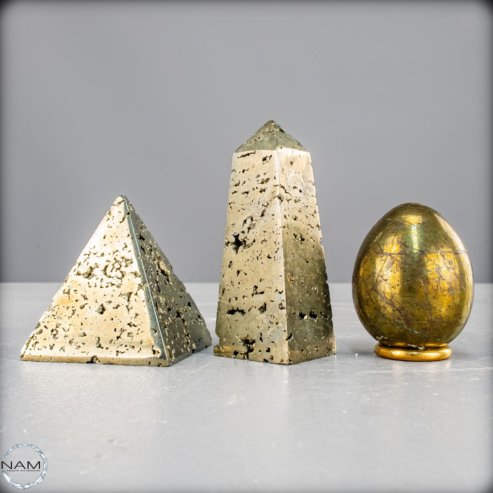 Unikt pyrit-sæt – Obelisk, pyramide og æg i kraftfuld metallisk elegance- 691.26 g - (3) #1.0