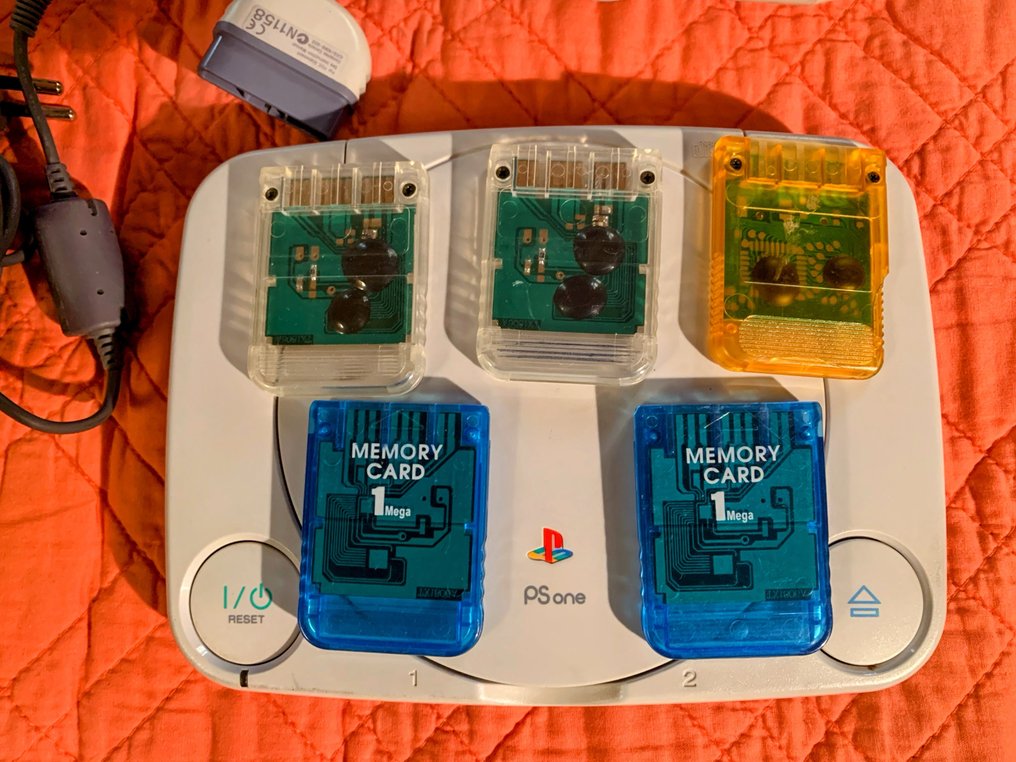 Sony - Playstation 1 (PS1) - PS ONE with top games - Video game console + games #4.3
